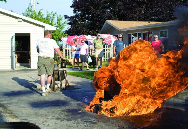 Carbon County Comet - Staff Photo - Create Article