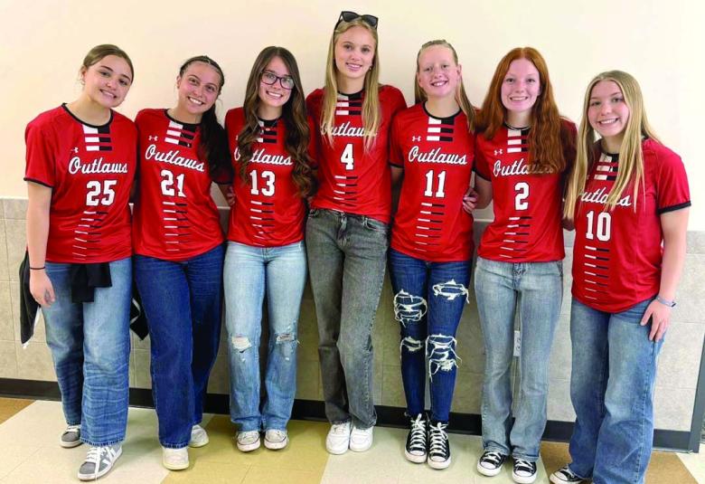 Carbon County Comet - Staff Photo - Create Article