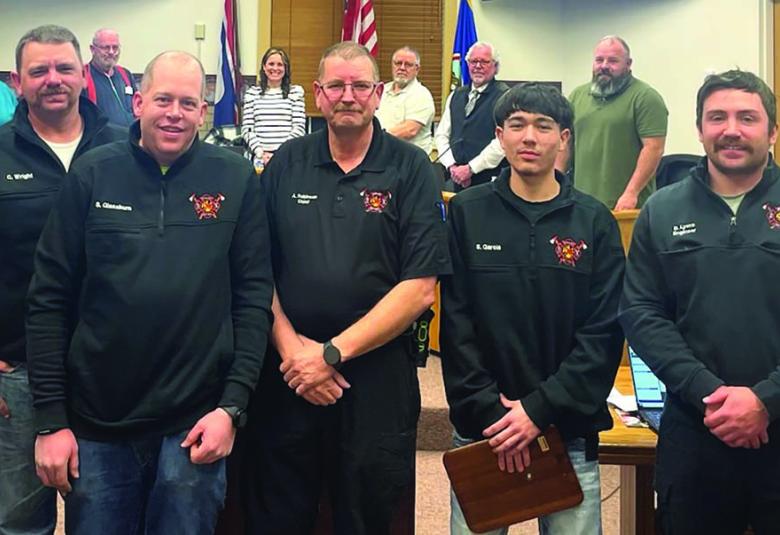 Carbon County Comet - Staff Photo - Create Article