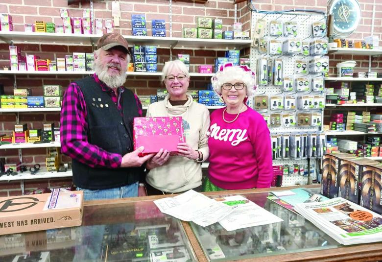 Carbon County Comet - Staff Photo - Create Article